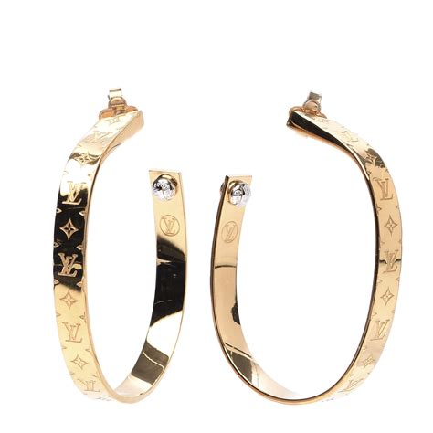 louis vuitton gold hoop earrings.